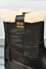 Boots - Image 6