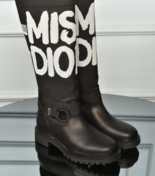 D-Major Boots