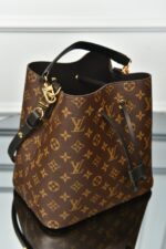 Neo Neo MM Bucket Bag - Image 6