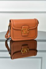 9T05 Smooth Calfskin Shoulder Bag - Image 9