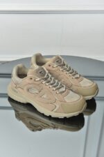 Sneakers - Image 9