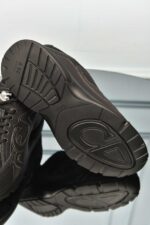 Sneakers - Image 3