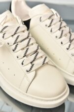 Oversized Sneaker - Image 6