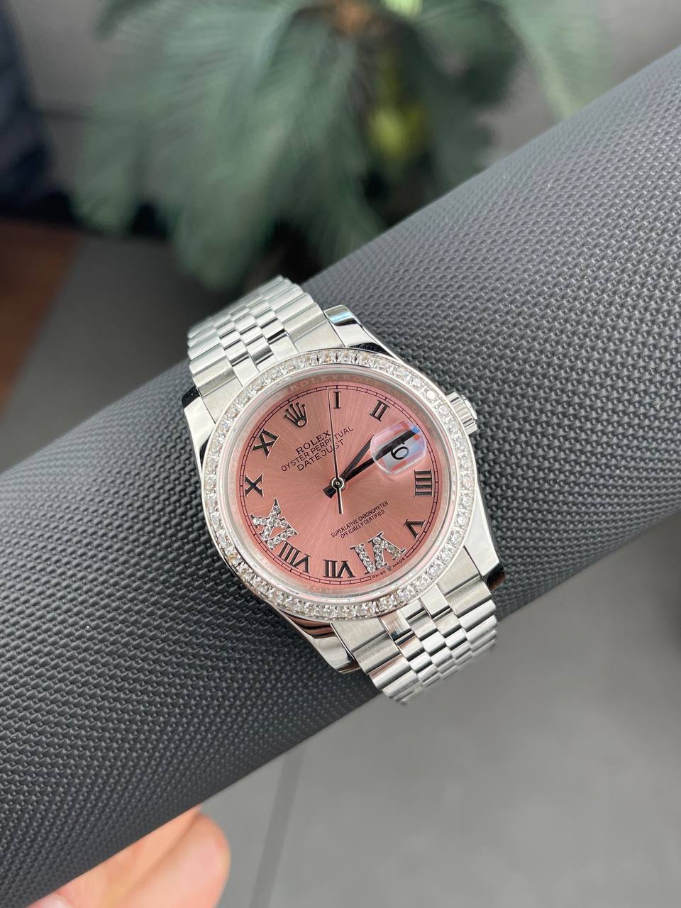 photo_5933600579483977638_y Watches - Image 1