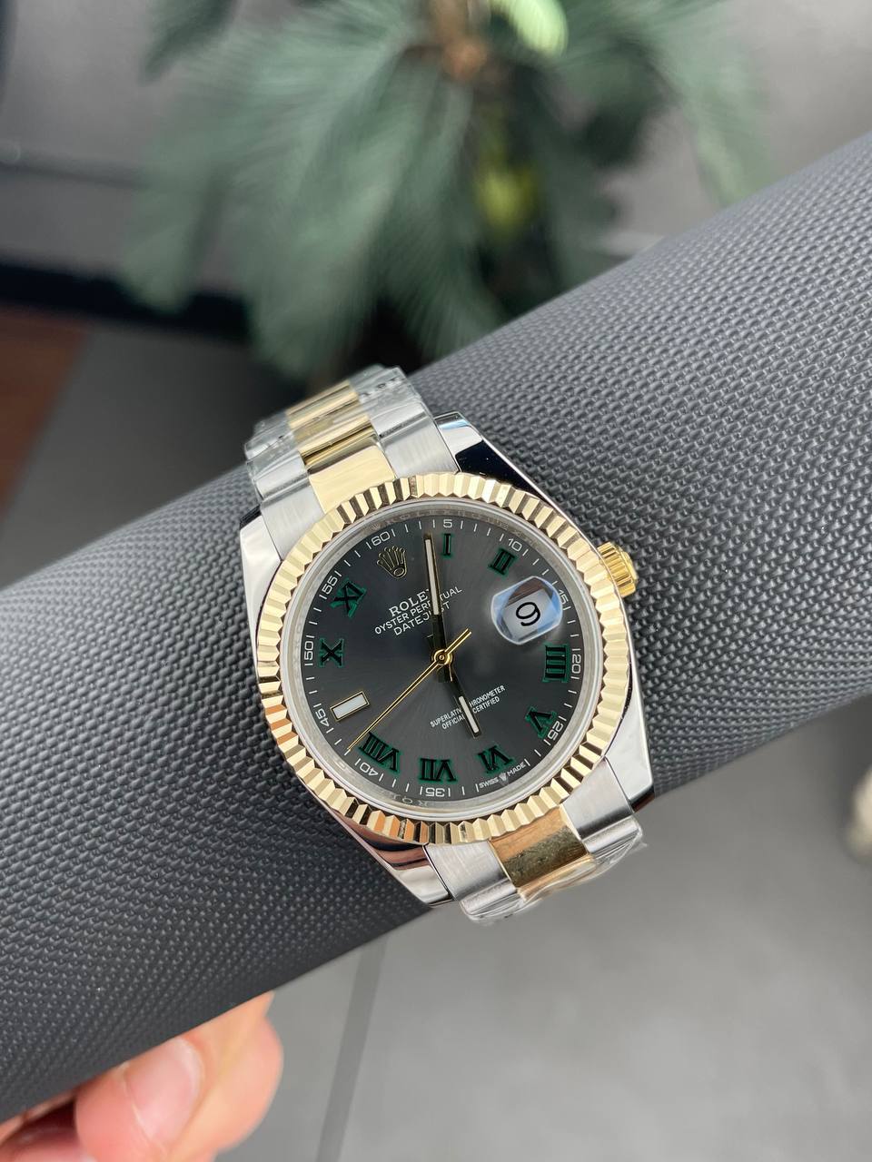 photo_5933600579483977659_y Watches - Image 1
