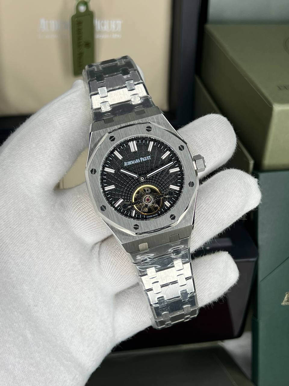 photo_5954310782936270752_y Watches - Image 1