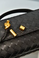 Andiamo Clutch - Image 9