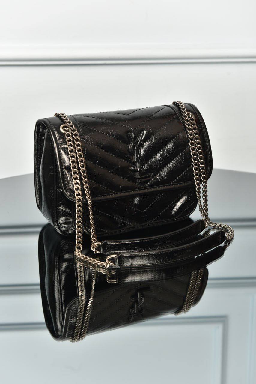 photo_5985331691037772782_y Niki in Grained Lambskin - Image 1
