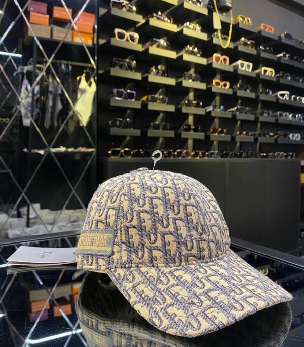 Cap Hat