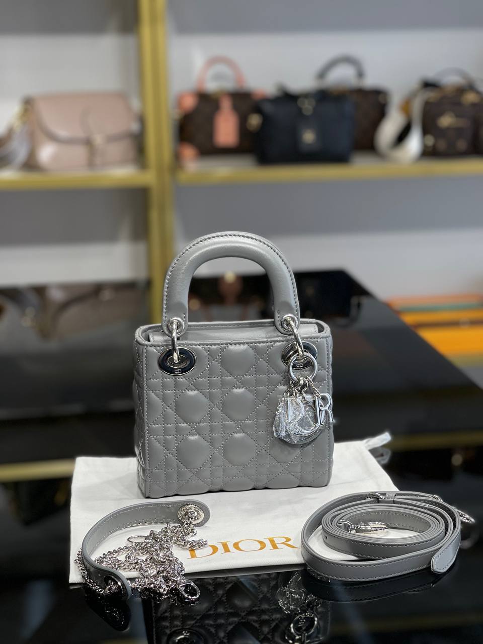 photo_5992583026057530412_y Lady Dior Mini - Image 1