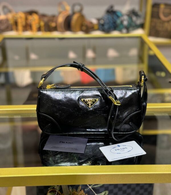Re-Edition 2002 Small Shoulder Bag