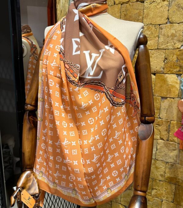 Shawl & Scarf