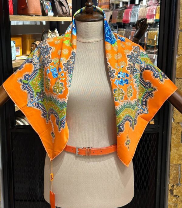 Shawl & Scarf