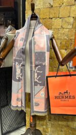 Shawl & Scarf - Image 2