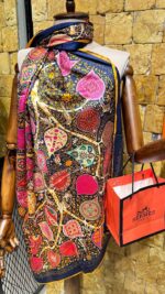 Shawl & Scarf