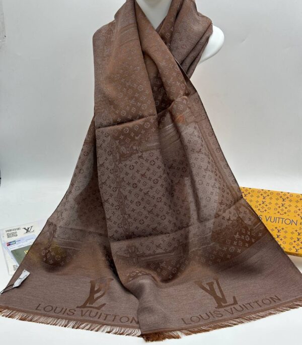 Shawl & Scarf