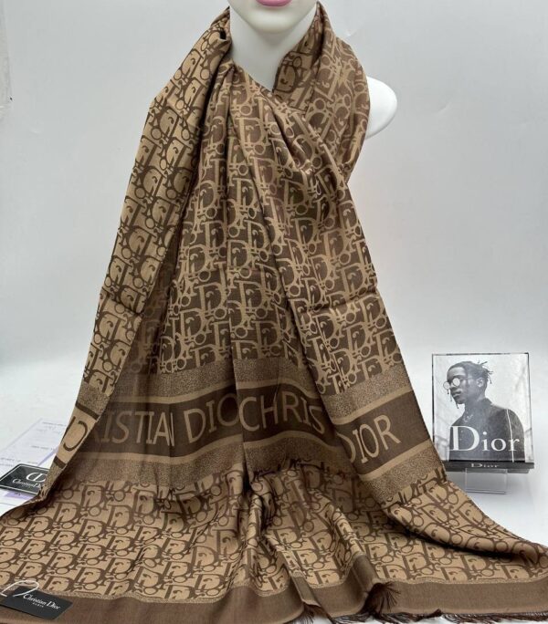 Shawl & Scarf