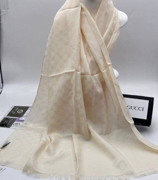 Shawl & Scarf