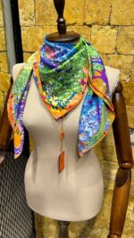 Shawl & Scarf
