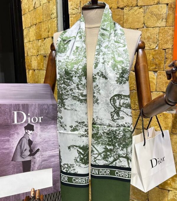 Shawl & Scarf