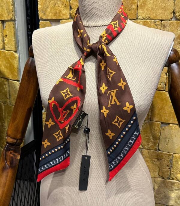 Shawl & Scarf