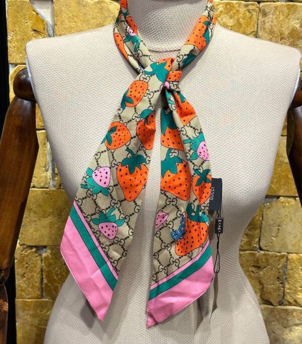Shawl & Scarf