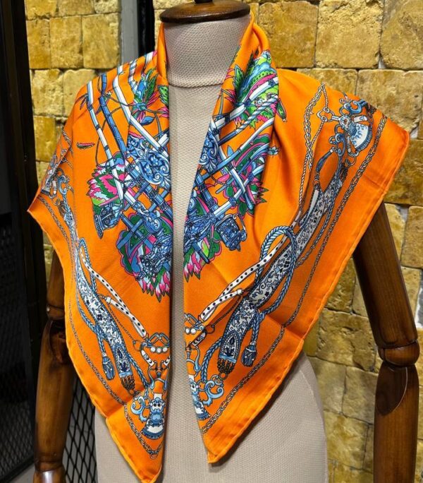 Shawl & Scarf