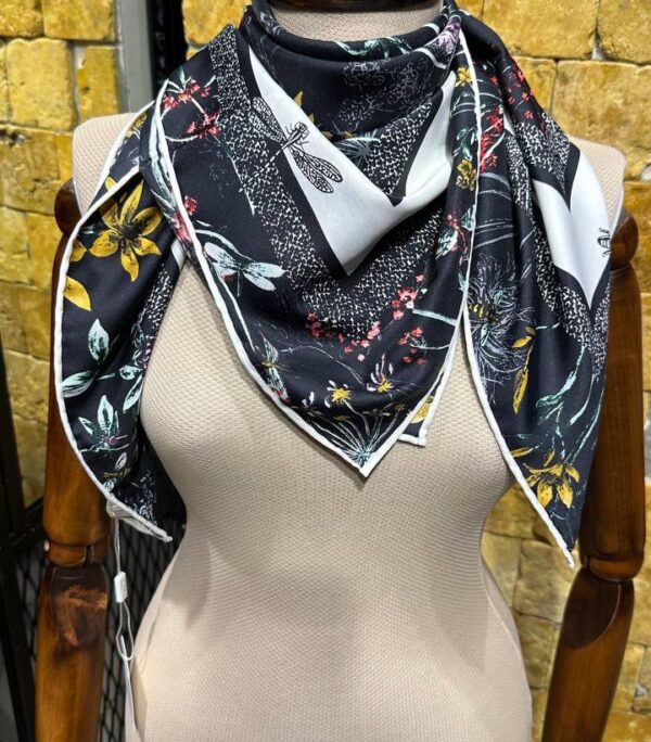 Shawl & Scarf