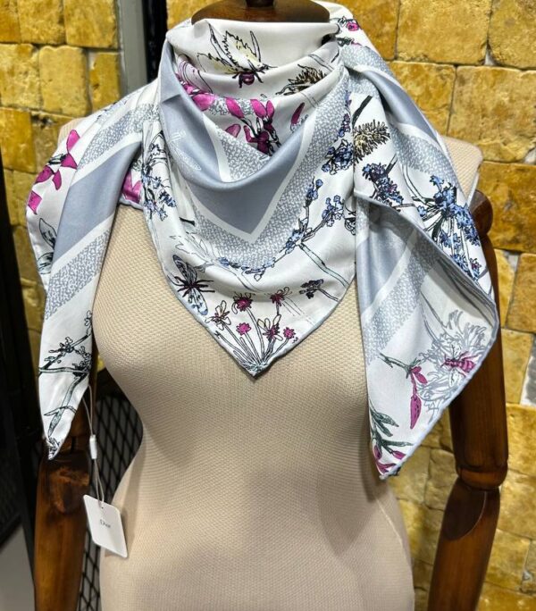 Shawl & Scarf