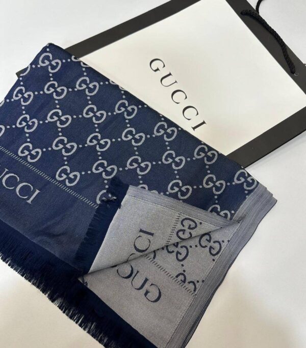Shawl & Scarf