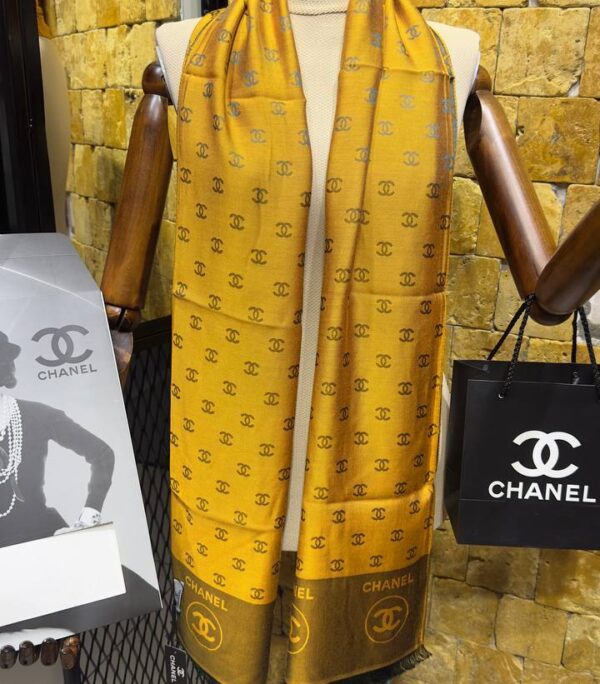 Shawl & Scarf