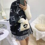 Shawl & Scarf