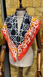 Shawl & Scarf
