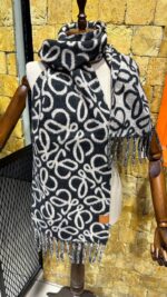 Shawl & Scarf - Image 2