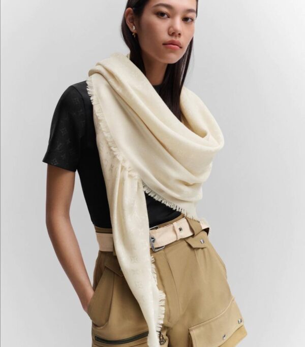 Shawl & Scarf
