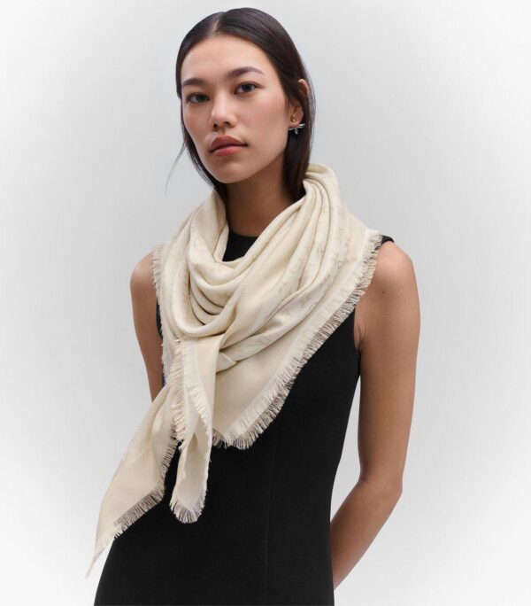 Shawl & Scarf
