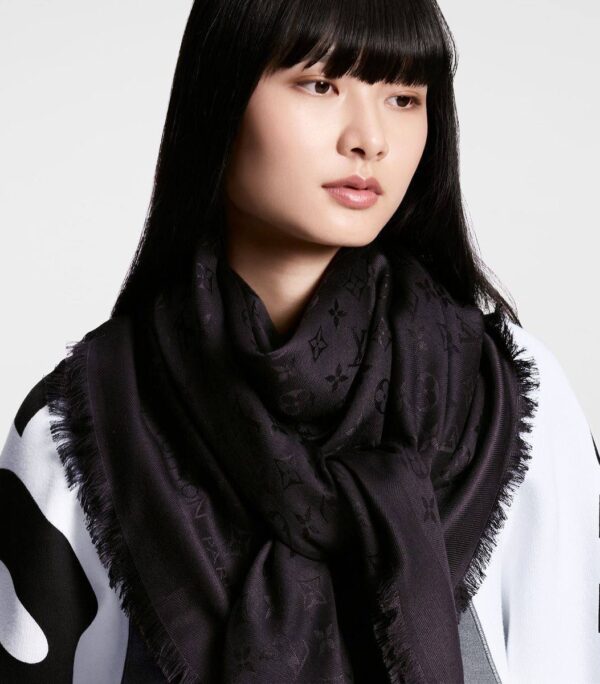 Shawl & Scarf