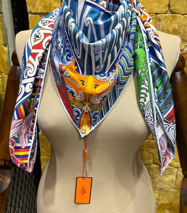 Shawl & Scarf