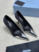 Satin And Metallic - Image 3