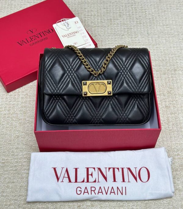VALENTINO GARAVANI QUILTIE 67