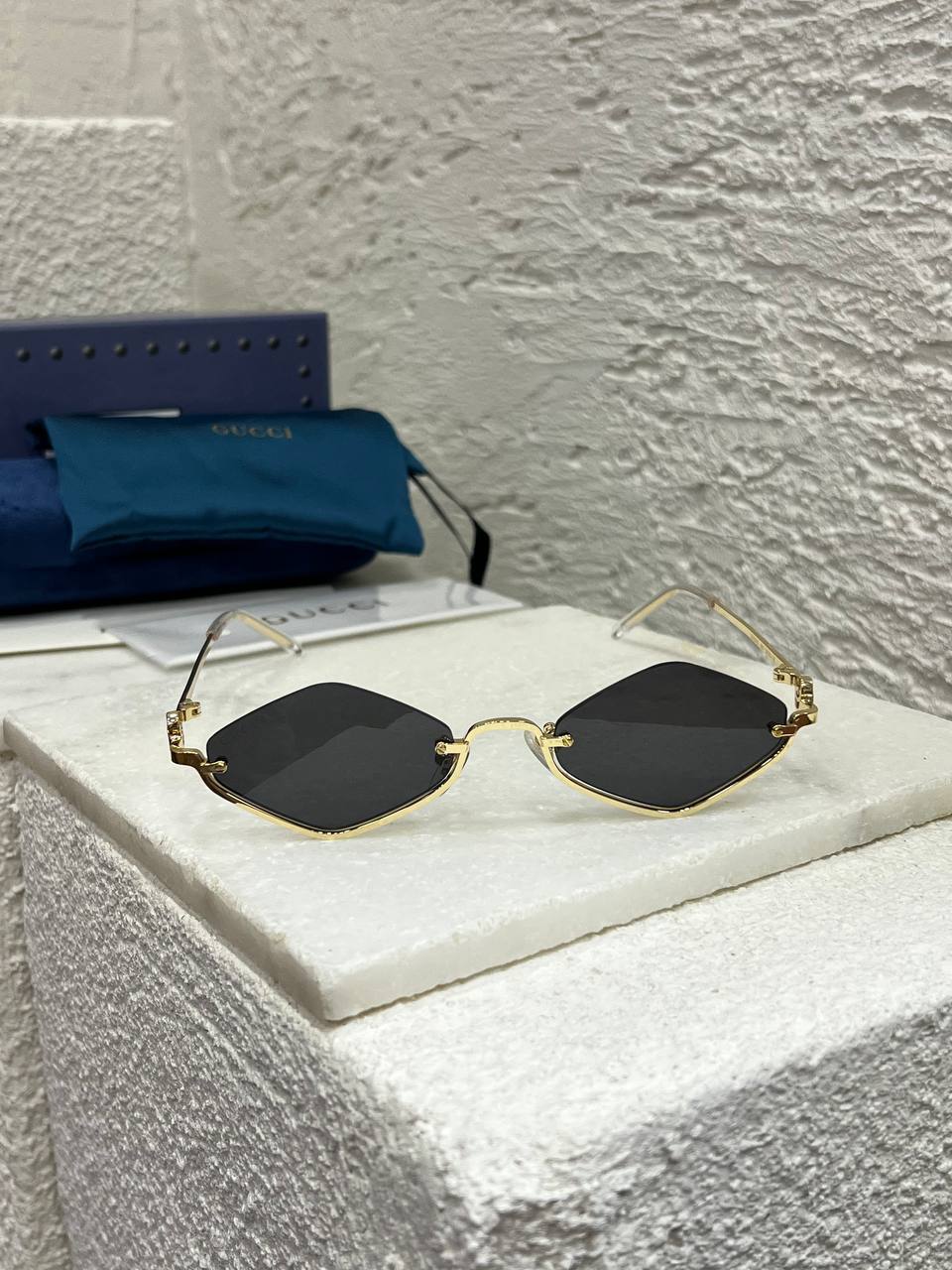 photo_6008322096922478493_y Gucci - Image 1