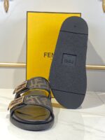 Slipper - Image 6