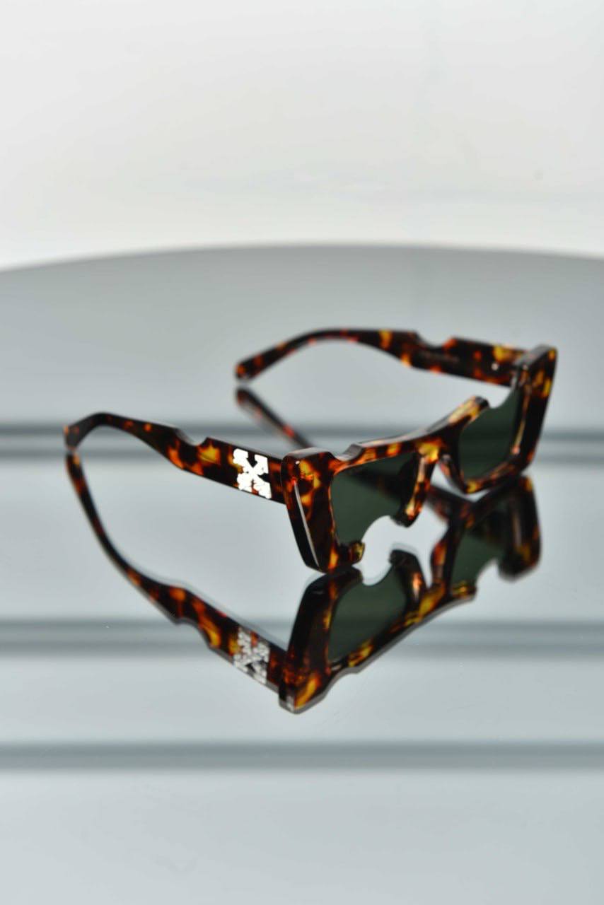 photo_6028198703057193579_y Sunglasses - Image 1