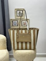large Roll tote bag - Image 2