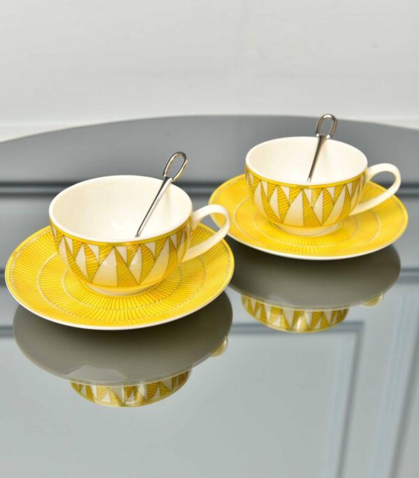 Soleil d’Hermès tea cup and saucer