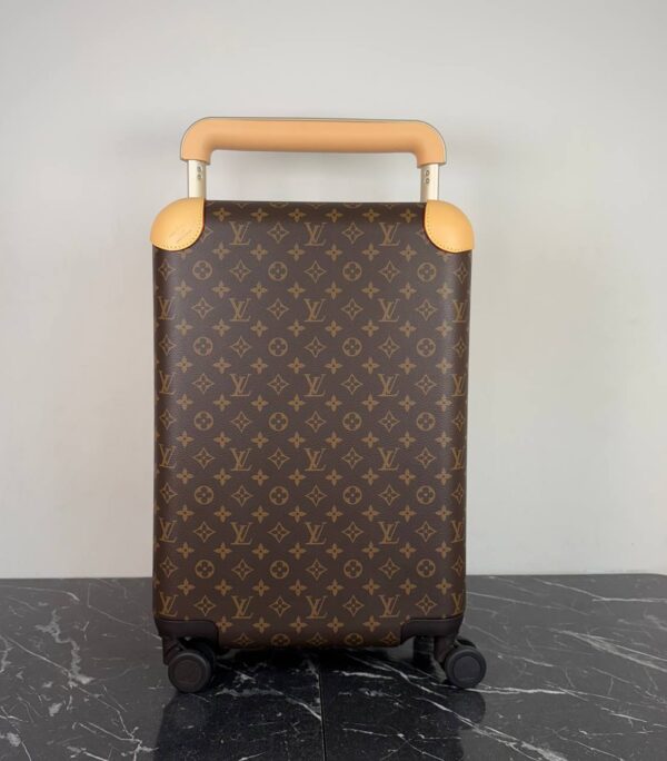 Louis Vuitton Horizon 50