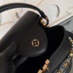 Louis Vuitton Capucines Bag MM - Image 12