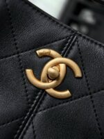 Shopping bag, Calfskin & gold-tone metal, black - Image 8