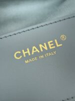 Chanel Hobo - Image 10