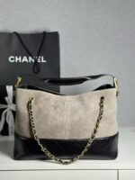 Clutch with chain - Image 2